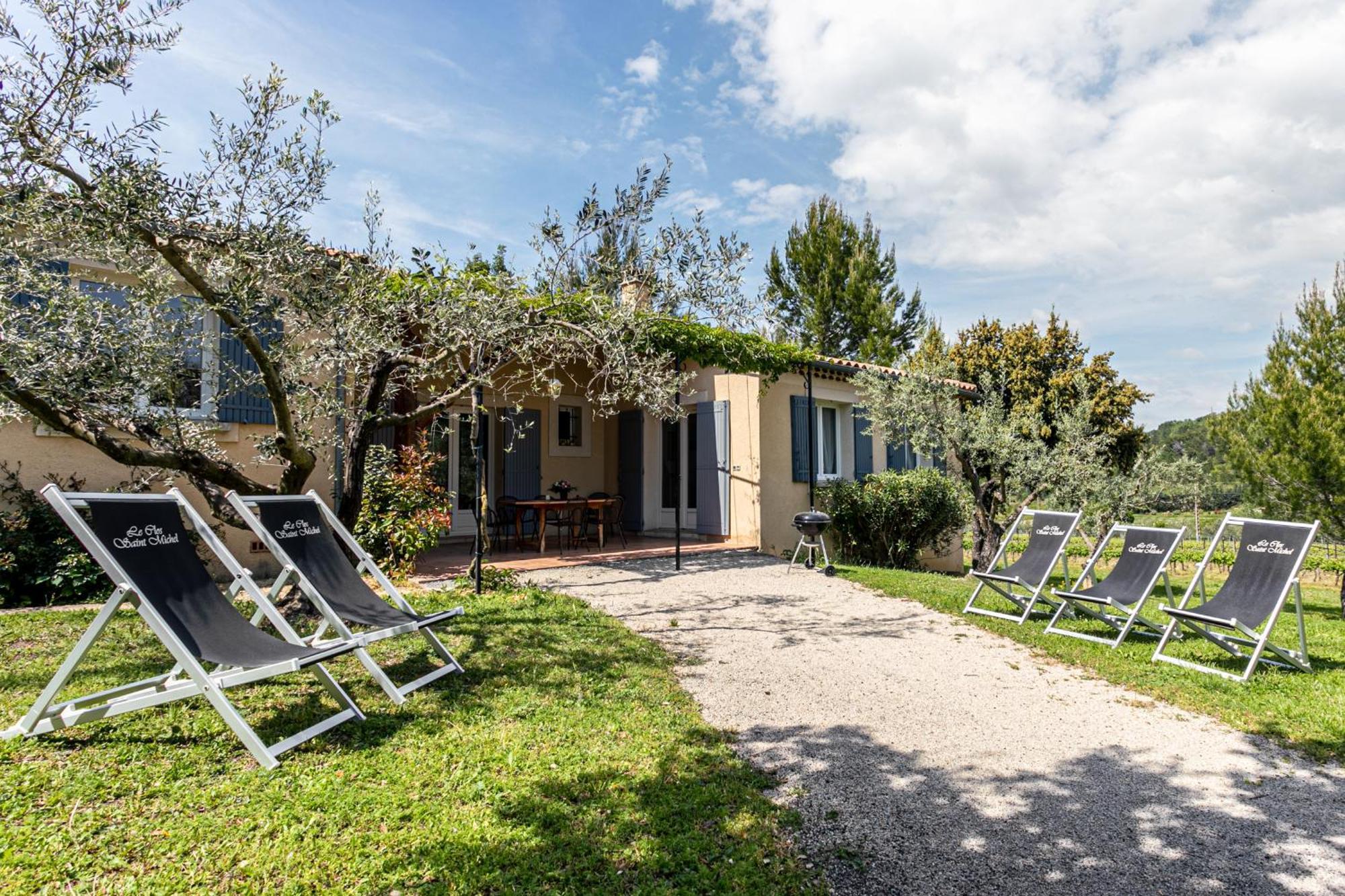 Clos Saint-Michel Resort & Spa Malaucène Eksteriør bilde