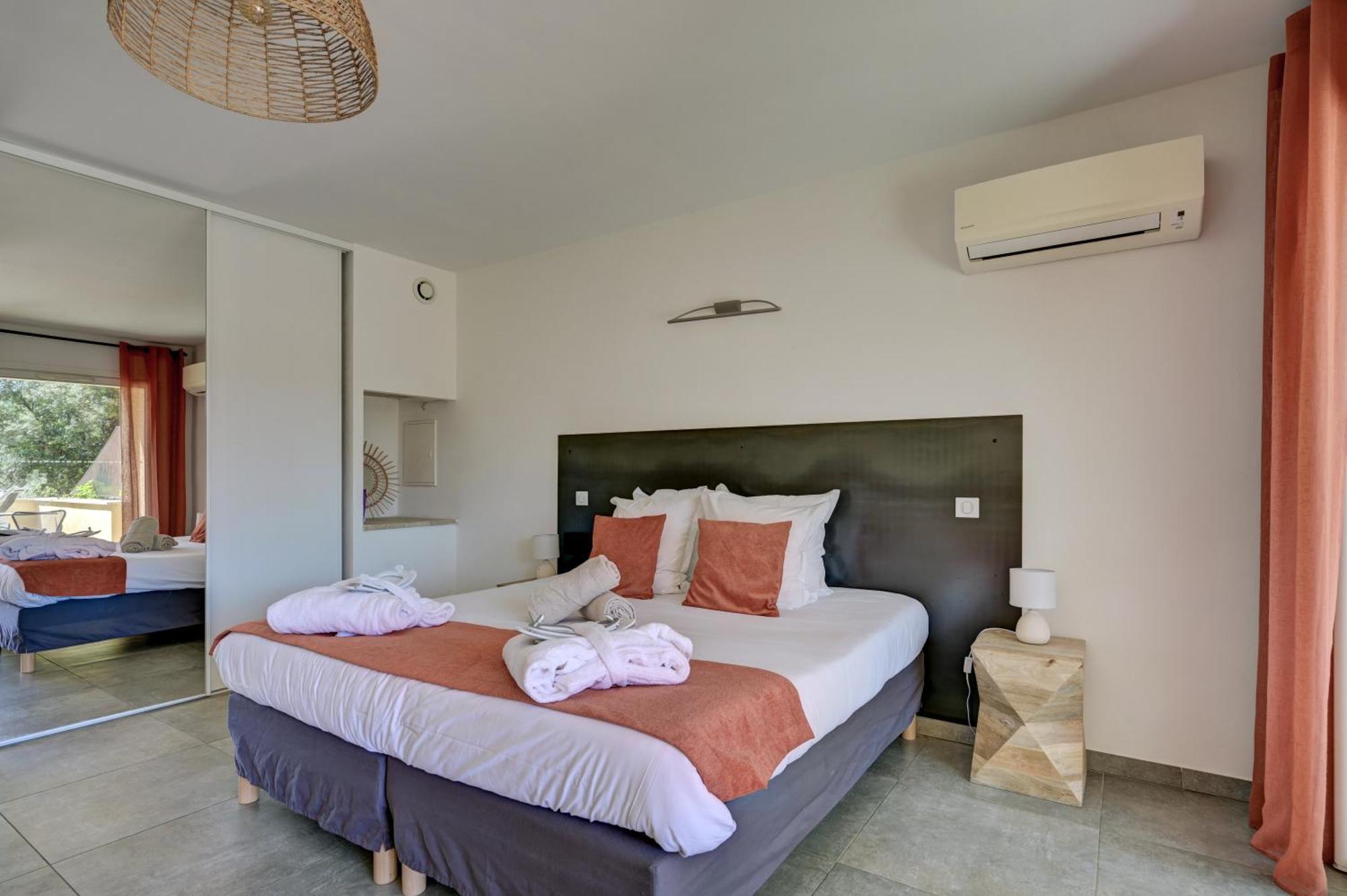 Clos Saint-Michel Resort & Spa Malaucène Eksteriør bilde