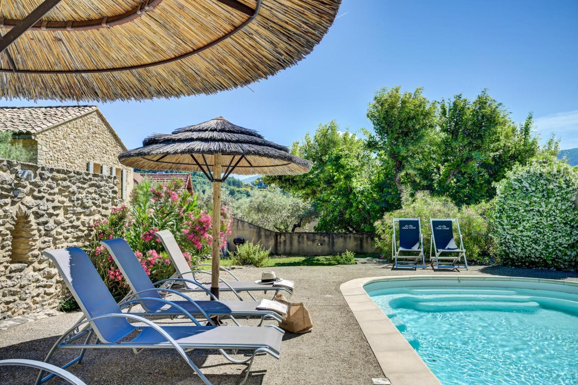 Clos Saint-Michel Resort & Spa Malaucène Eksteriør bilde